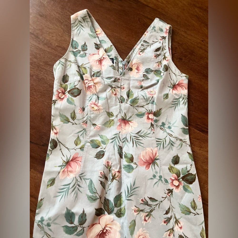 Dolce & Gabbana White Floral Midi Dress with Pink and Green Accents - Picture 4 of 16